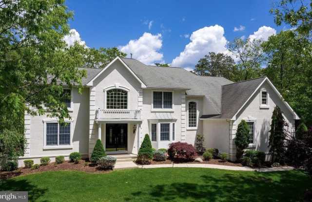 9 TIMBER GREEN Court photos photos