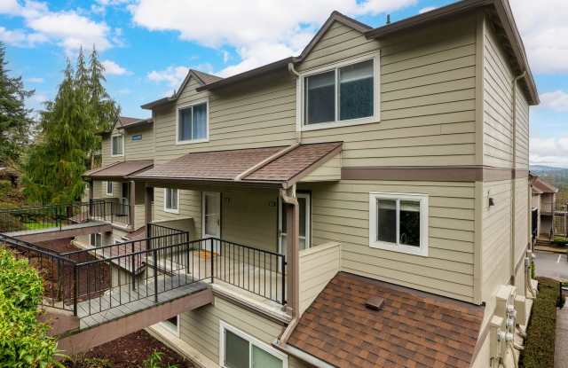 2 Bed/1.5 Townhome in West Linn w/ Garage Gallery 4