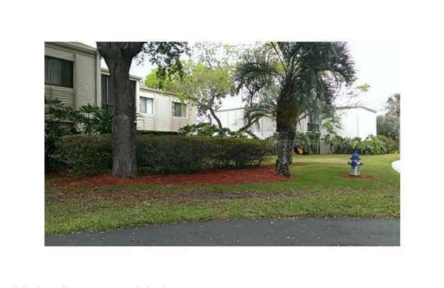 3292 S Semoran Blvd #21 Wimbledon Park Gallery 4