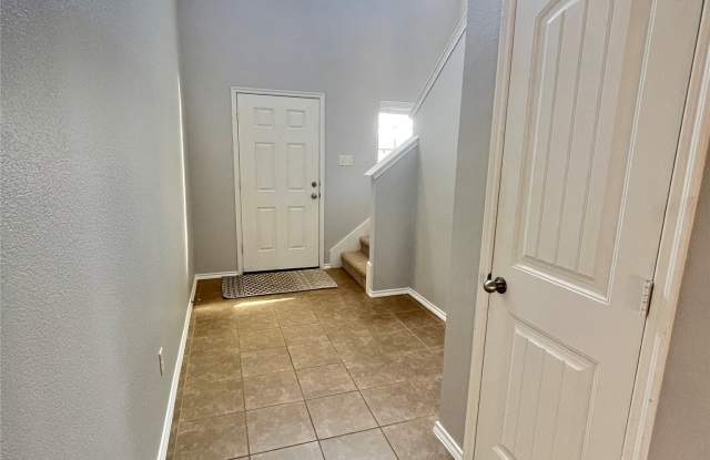406 Paddock Lane Gallery 4
