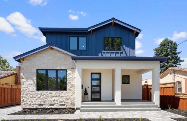 Contemporary Mount Carmel Retreat with Seamless Indoor-Outdoor Living photos photos