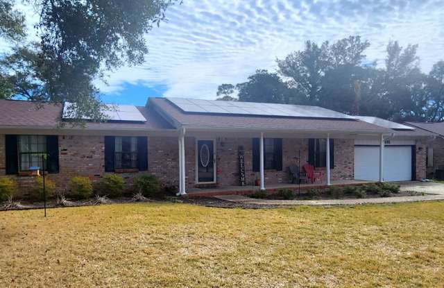 Charming Home with Pool & Prime Location! photos photos