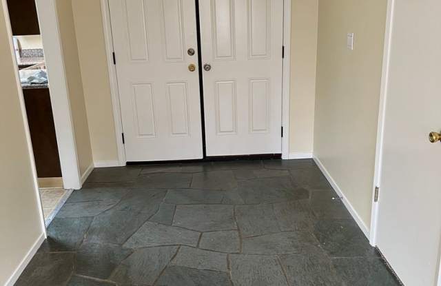Duplex Gallery 3