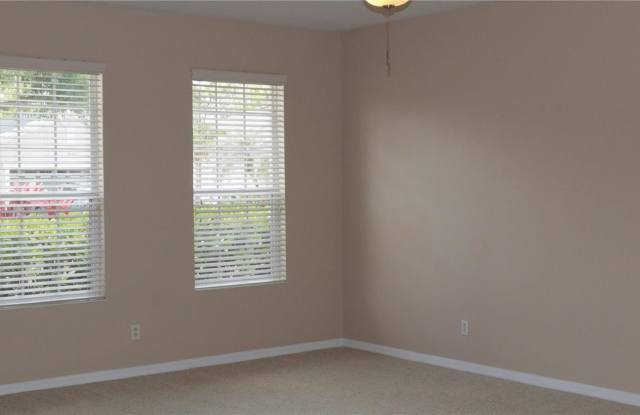 2552 HOBBLEBRUSH Drive Gallery 3