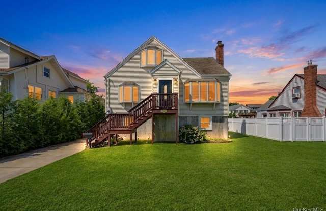 308 Bedell Street photos photos