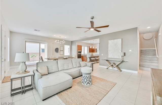 11262 Cactus Tower Avenue photos photos