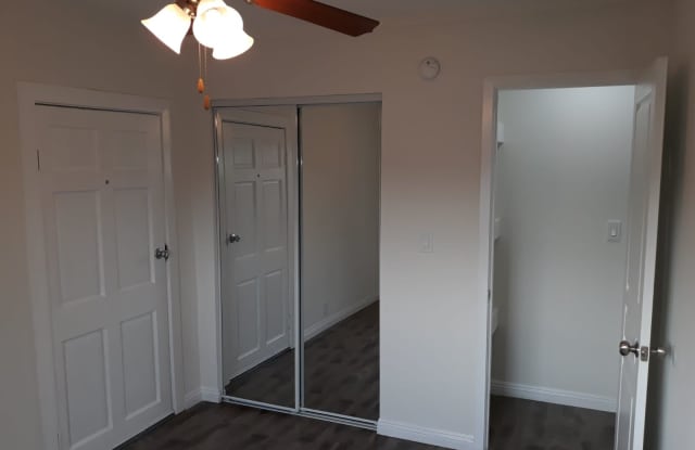 1272 Lilac Ter Gallery 2