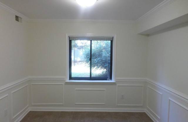7334 Tavenner Lane #1A - 1 Gallery 4