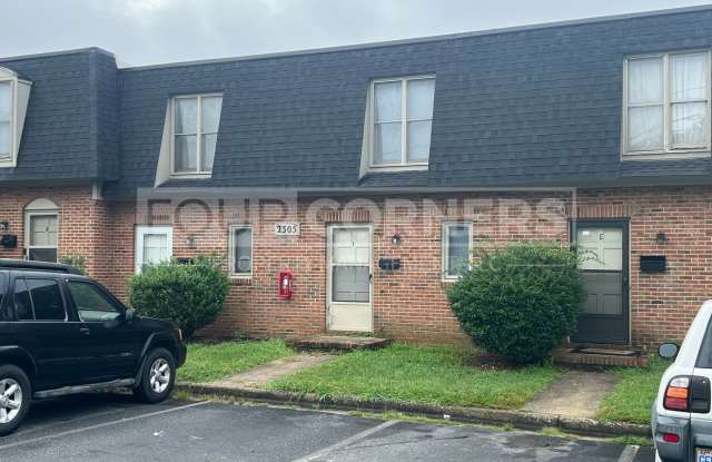 Spacious 2 Bedroom 1.5 Bath Townhome photos photos