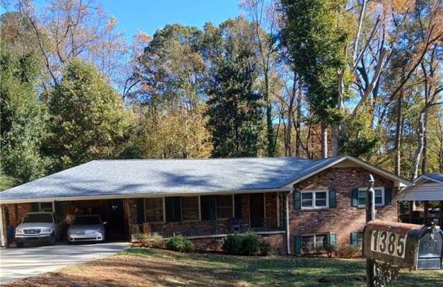 1385 Linkwood Lane - 1385 Linkwood Lane, DeKalb County, GA 30033