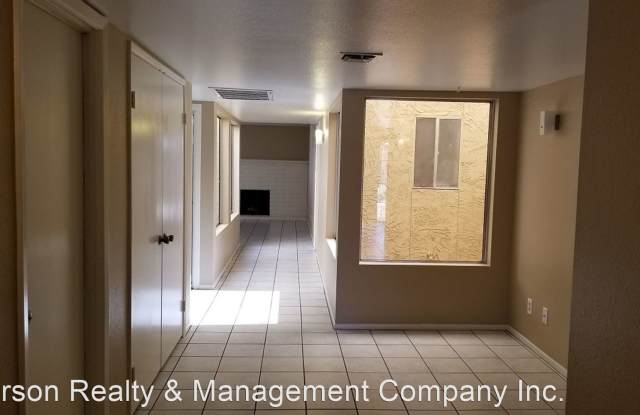 11615 S. Maze Court Gallery 3