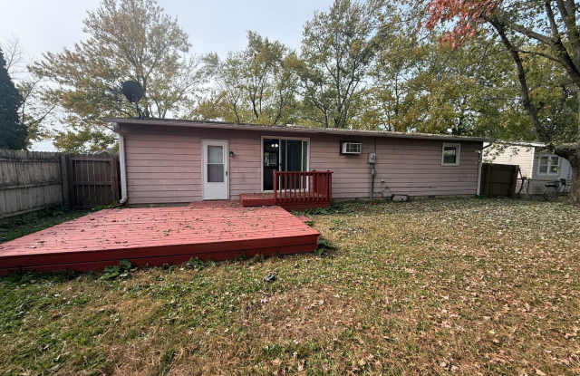 3 Bed 1.5 Bath - Quiet Yorktown Neighborhood! Gallery 3