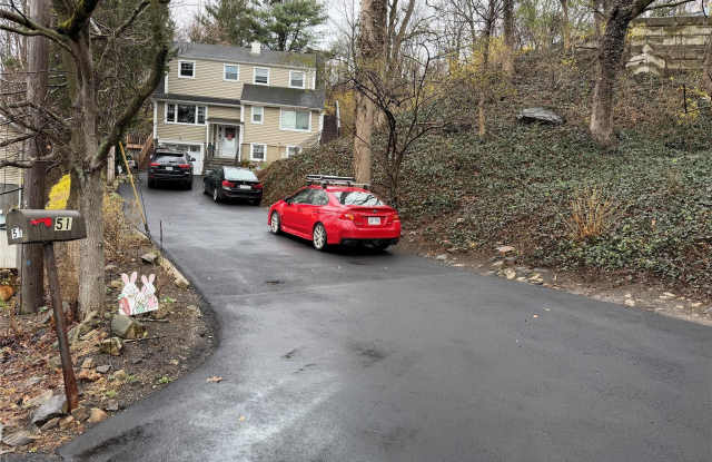 51 Hillandale Avenue unit: 2 photos photos 51 Hillandale Avenue unit: 2 photos photos