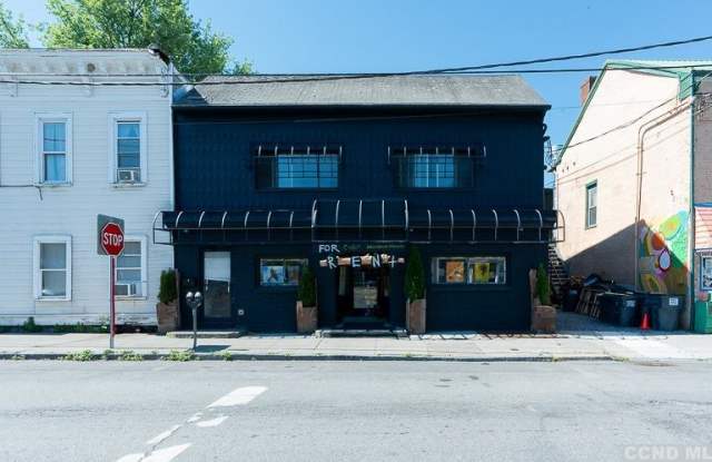 749 Columbia Street - 749 Columbia Street, Hudson, NY 12534
