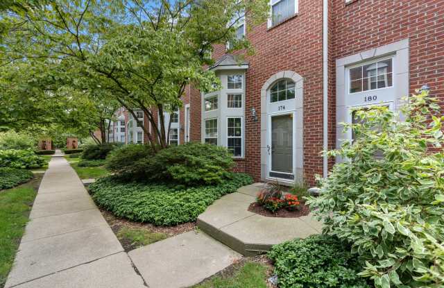 174 S Georgetown Square S Gallery 2