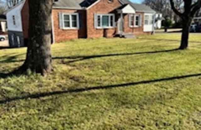 1102 Hermitage Dr photos photos