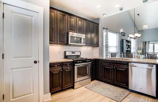 3841 Willow Green Place Gallery 4