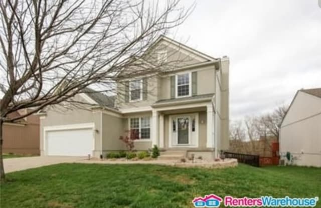 15607 S Blackfoot St - 15607 South Blackfoot Street, Olathe, KS 66062
