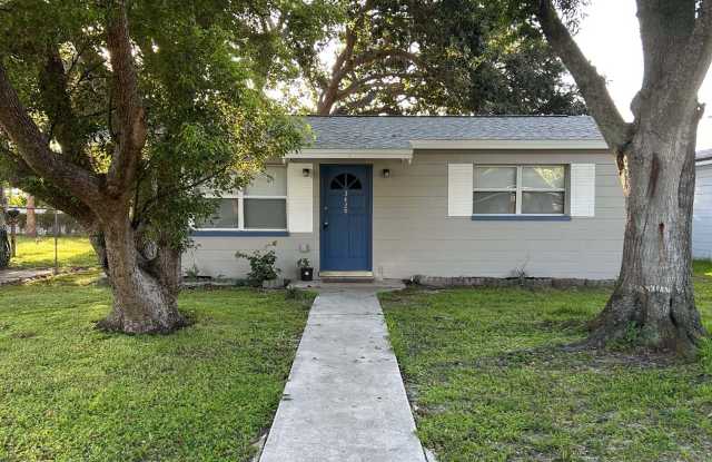 3429 38th Street North photos photos
