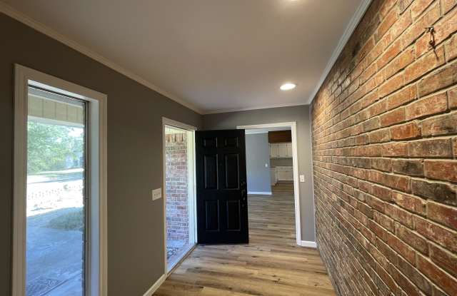 114 Sylvia Gallery 4