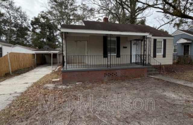 2319 E 42nd St photos photos