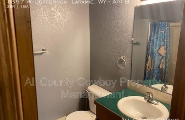 1557 Jefferson St. photos photos