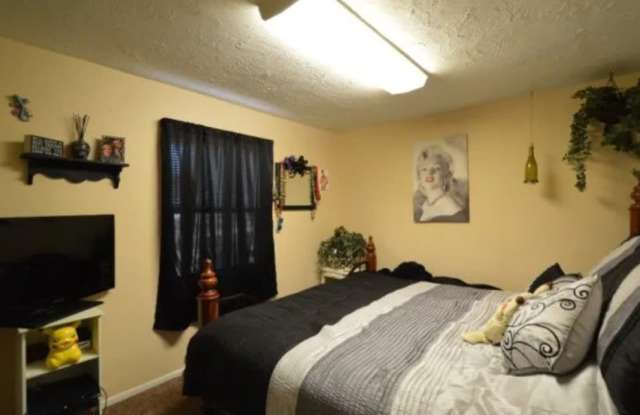 1196 Blaine Avenue - 1 Gallery 4