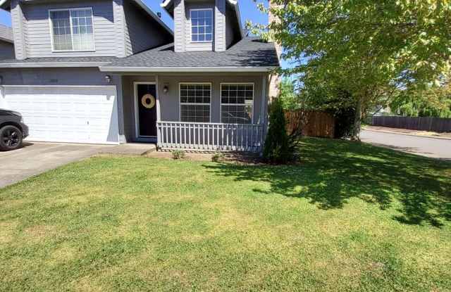 Great home near Progress Ridge - 16003 Southwest Rockrose Lane, Bull Mountain, OR 97223