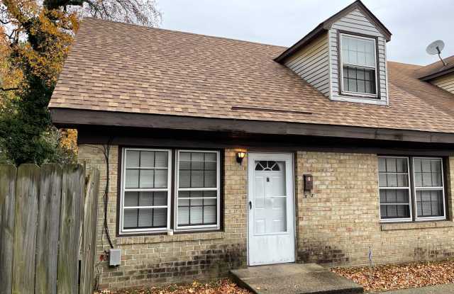 Coleman Place 3-bedroom, 2-bath Condo photos photos