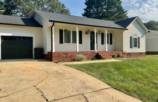 Home for Rent off Startown Road Lincolnton NC 28092 Gallery 1