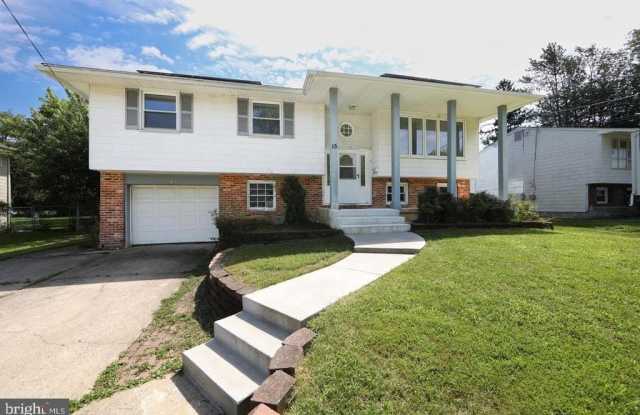 15 KNOLLWOOD DRIVE Gallery 2
