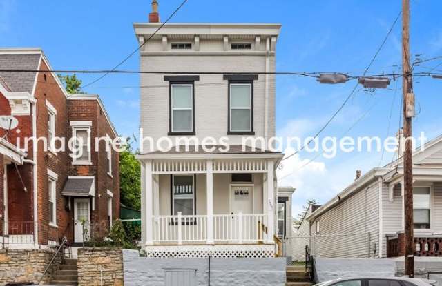 1111 Columbia Street photos photos