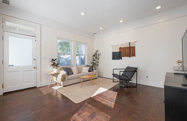 951 Charles St photos photos