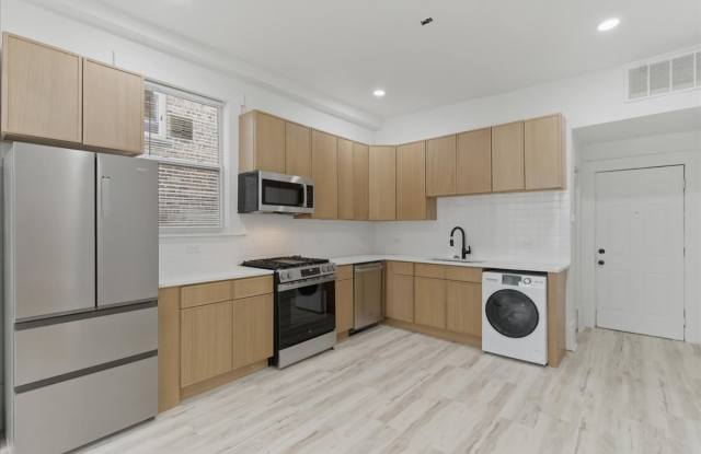 2607 West Haddon Avenue photos photos