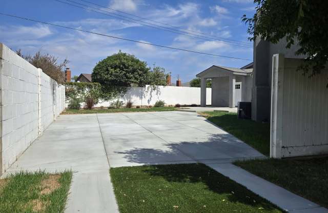 11673 A Iris Avenue Gallery 2