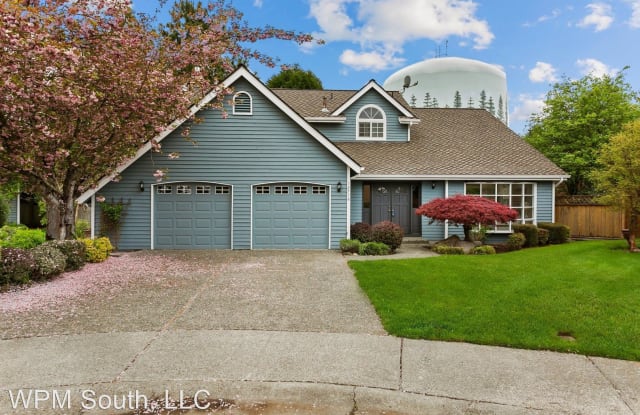 12718 SE 252nd Pl - 12718 Southeast 252nd Place, Kent, WA 98030