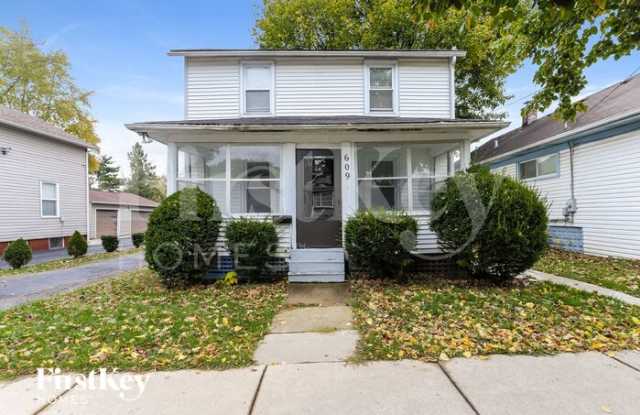 609 North Avenue - 609 North Avenue, Aurora, IL 60505