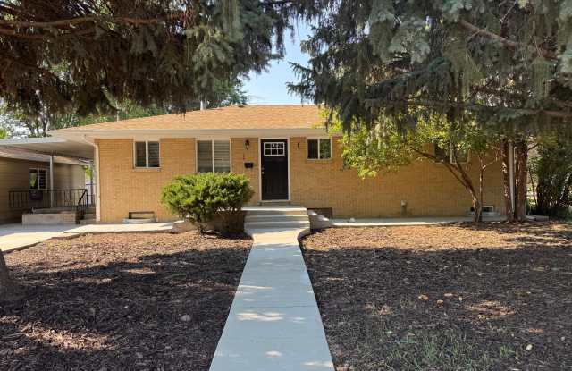 1556 Emery Street photos photos