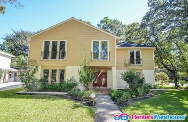 17602 Bent Cypress Drive Gallery 2