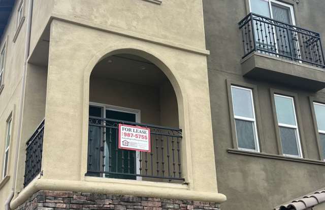 A Very New Home for Rent photos photos