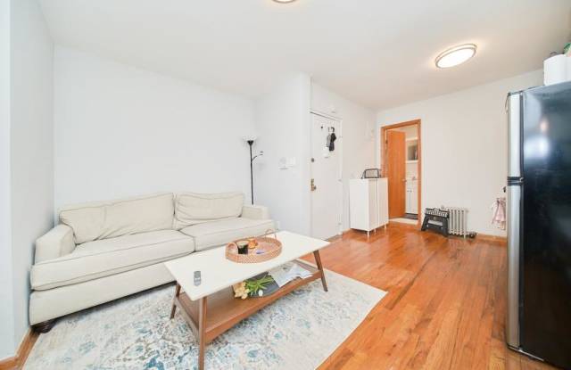 456 9th Avenue - 456 9th Avenue, New York City, NY 10018