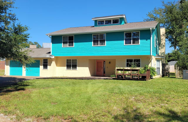 106 Sandollar Drive - 106 Sandollar Drive, Upper Grand Lagoon, FL 32408
