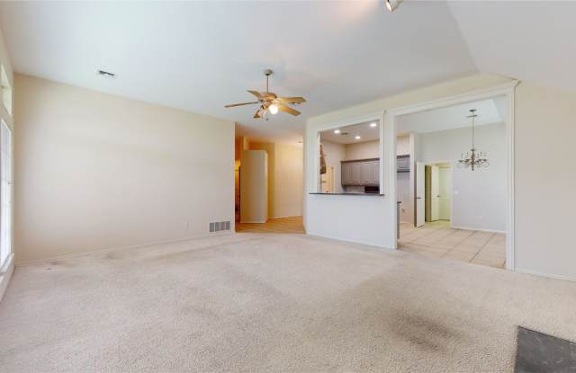 7604 Sandlewood Drive Gallery 3