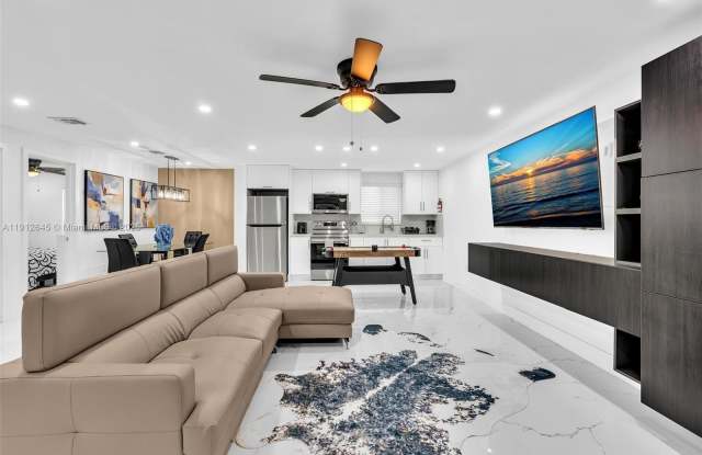 923 NW 110th St photos photos 923 NW 110th St photos photos