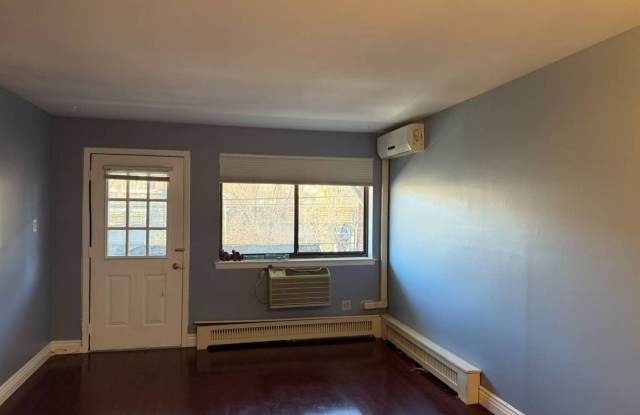 67-107  BURNS STREET Gallery 2