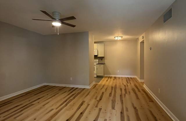 3113 Colonial Way Gallery 3