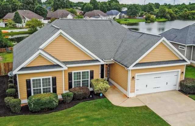 Four bedrooms/two bath House with a Fantastic Lake View photos photos
