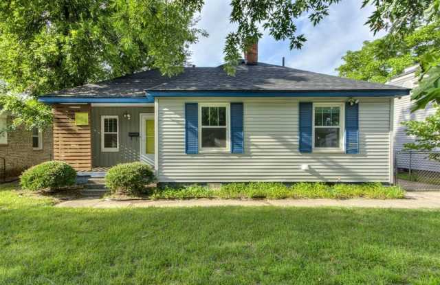 604 Iowa Street Gallery 2