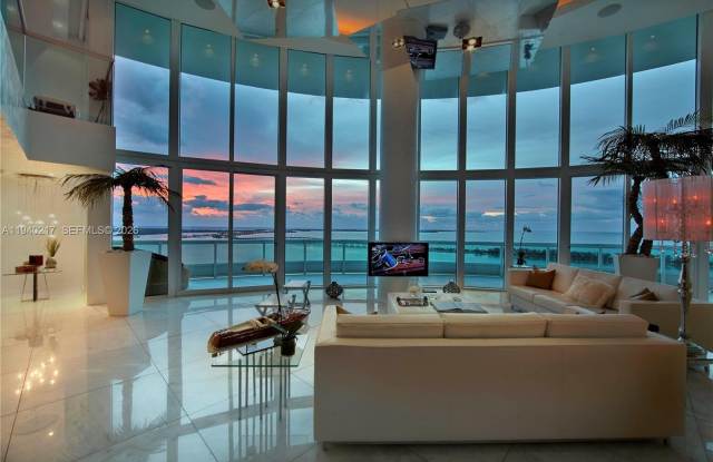 1643 Brickell Ave photos photos