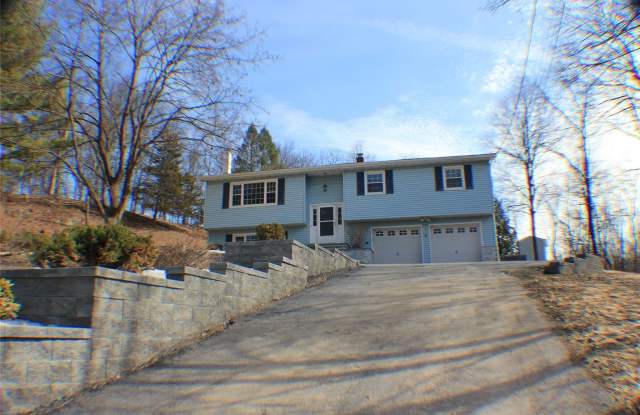 2 Quail Lane - 2 Quail Lane, Goshen, NY 10924